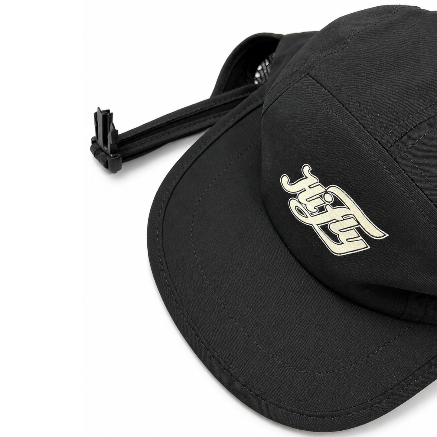 Boné com alça (preto)